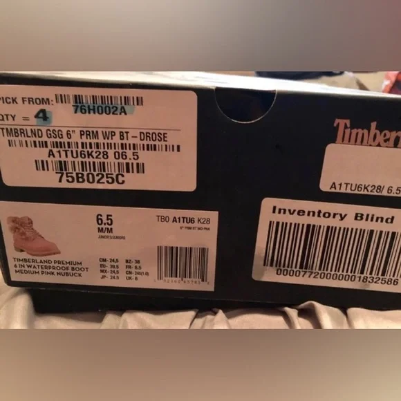 Barbie pink with fur Timberland boots super rhtf make sure you read below 👇